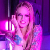 Shes A Freak - Splish Splash starring  Ashley Roberts
