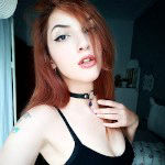 DOEGIRLS - Sexy Florane Russell Masturbates And Teases Fans