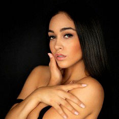 Ms. Bellucci Seals the Deal - in POV!