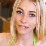MY18TEENS - lesbian girls have threesome