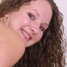 Innocent amateur cutie just wants to be fucked